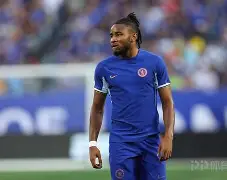 塞维利亚横扫秘鲁，恩昆库高光表现