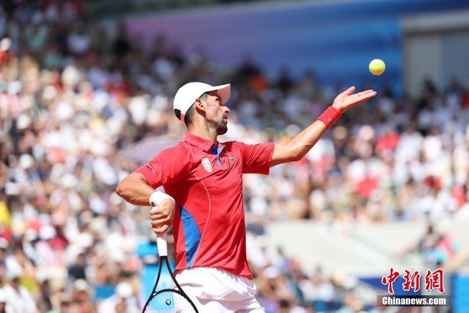 西班牙网球队轻取德国网球队，德约科维奇高光表现的简单介绍