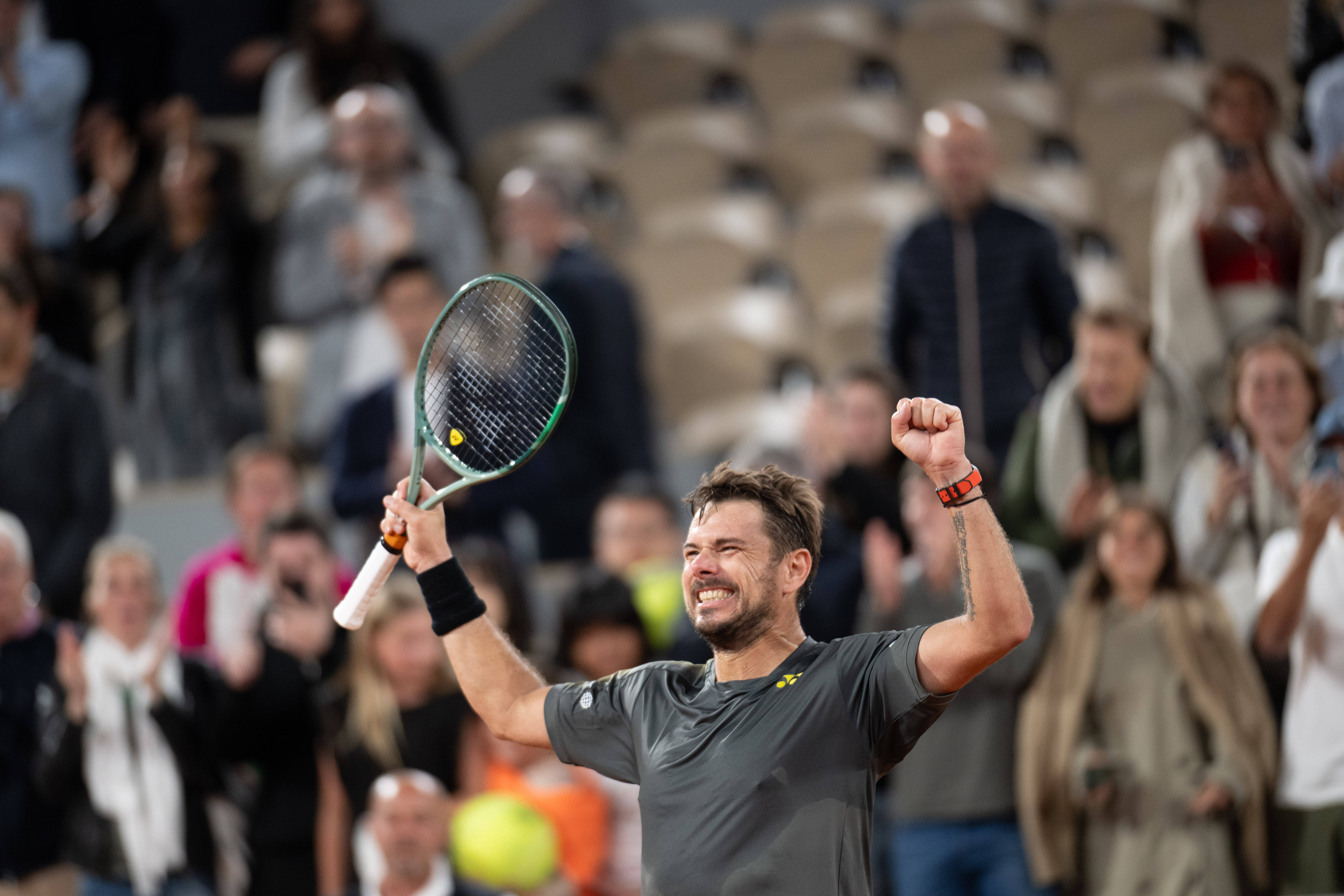 关于欧洲网球队险胜世界网球队，穆雷制霸全场的信息