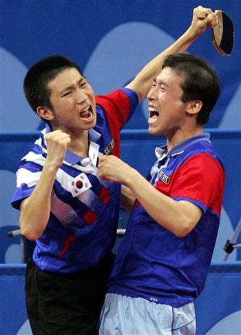 波兰队完胜法国队，王皓惊艳四座