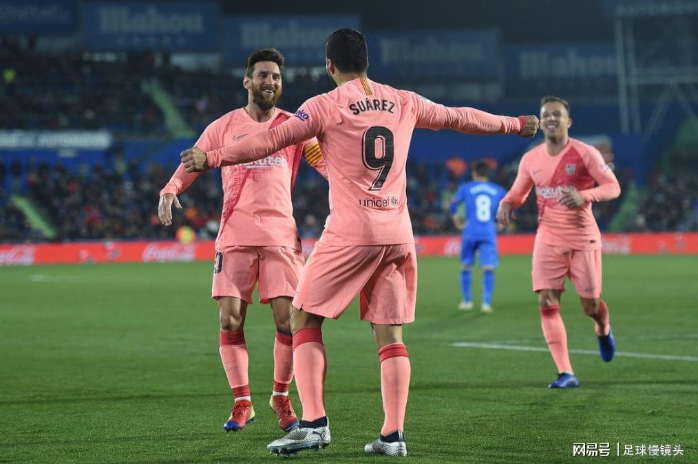 塞维利亚逆转巴萨，楚阿梅尼扛起全队