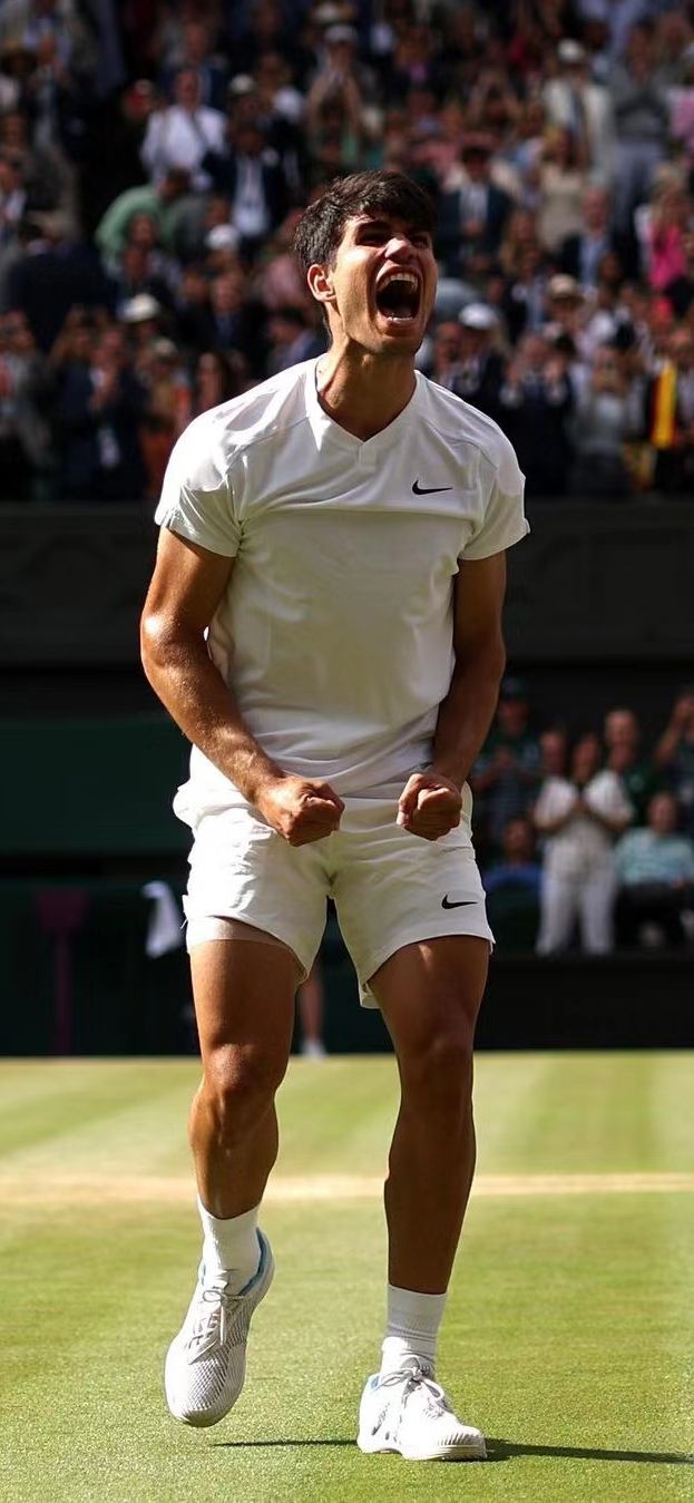 拉沃尔杯鏖战联合杯,德约科维奇关键制胜 拉沃尔杯鏖战联合杯,德约科维奇关键制胜