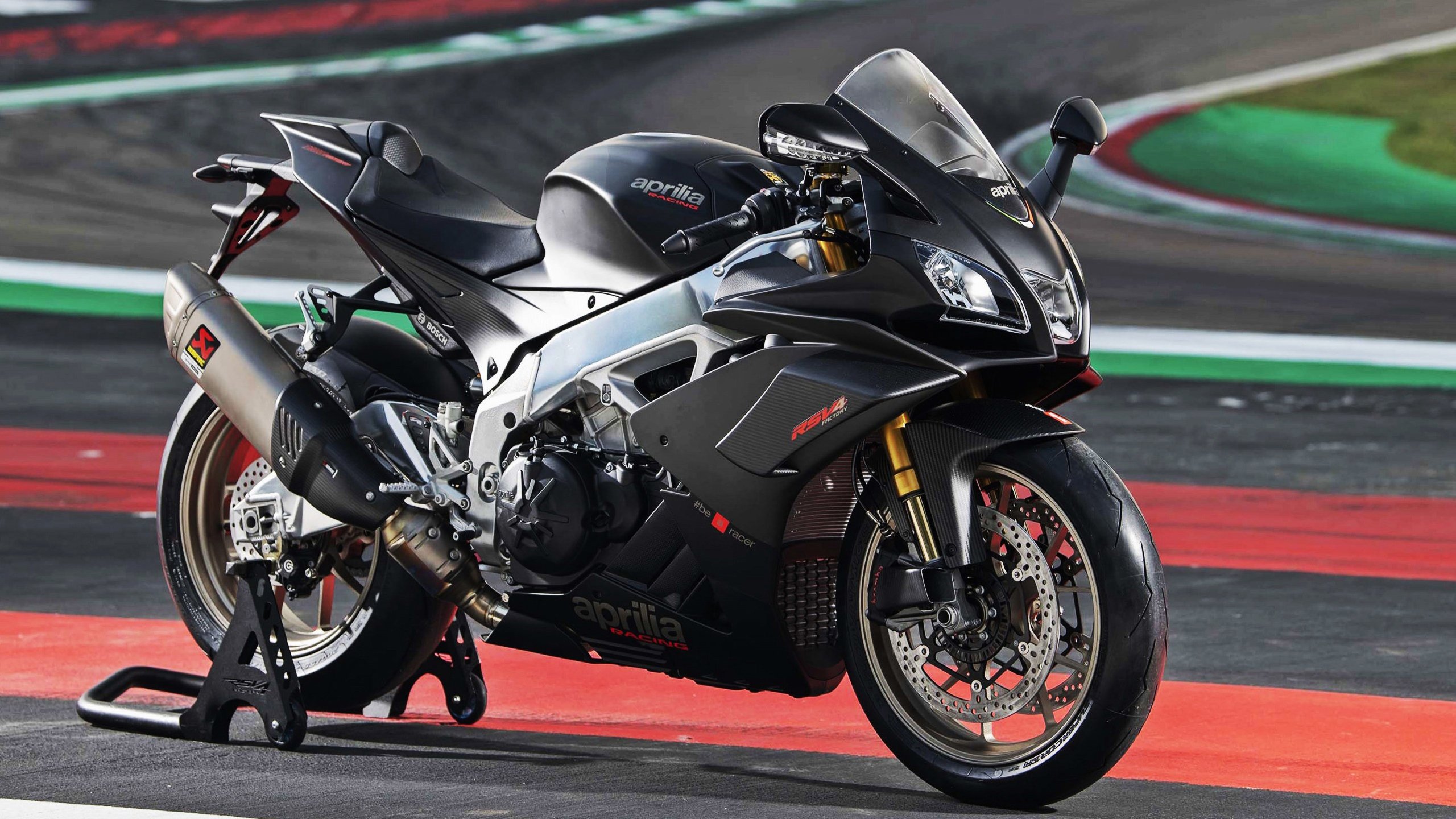 世纪绝杀迷局，当篮网的红色尾灯照亮北京五棵松