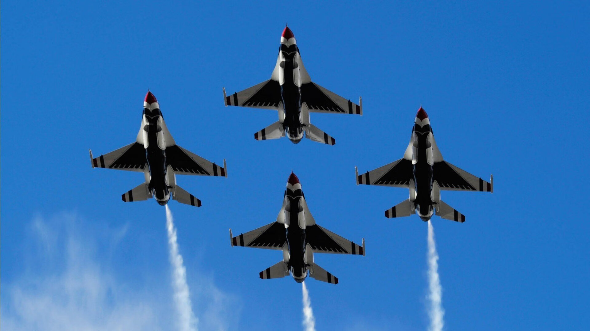 东方巨龙咆哮伯纳乌，乌克兰豪门弑杀皇马，京多安一剑封喉