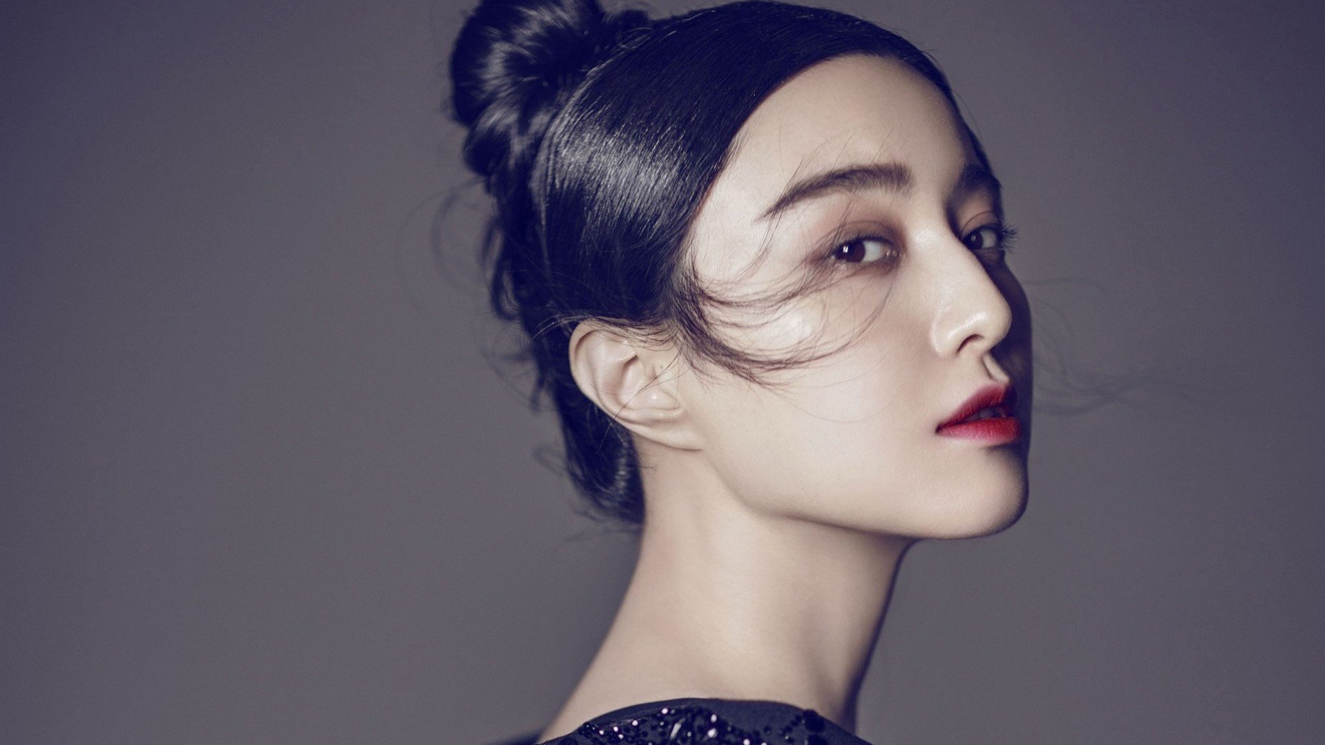 在文艺复兴之城，马丁内利击沉黄色潜水艇，一场关于坚韧与续航的美学胜利